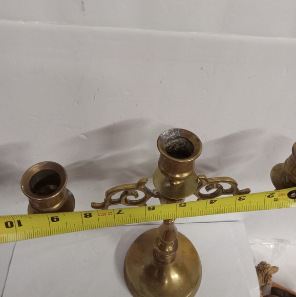 Vintage Distressed Brass 3-Candle Candelabra House of Global Art  ENGLAND - Picture 4 of 7